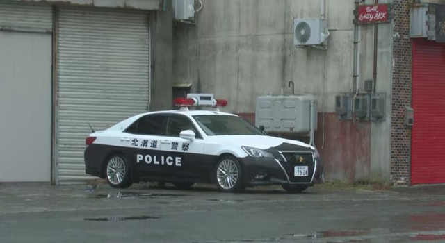 가게 벽 안에 시신 숨기고 태연히 음식 팔아…업주 엽기 행각에 발칵