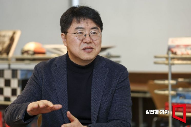 [인터뷰]박정규 교수 "현대차 자율주행, 테슬라 뒤만 바짝 쫓아가도 성공"