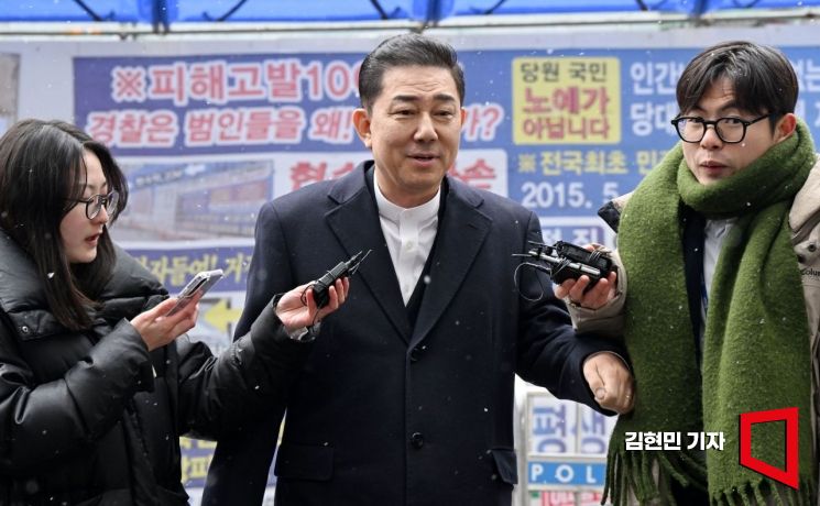 김병기, ‘공천헌금 의혹’도 경찰에 추가 고발 