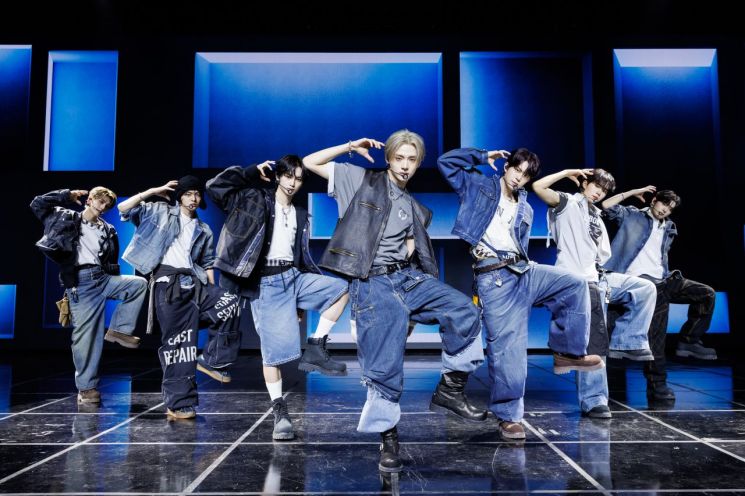 알파드라이브원 "실력으로 K팝의 새로운 공식 되겠다"