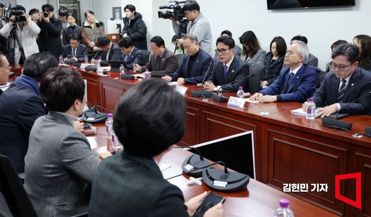 [포토] 김민석 총리, 지역 의원들과 광주·전남 행정통합 첫 논의