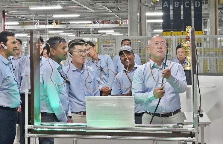 정의선 회장, 中·美·印 거대경제권 점검…'초 단위' 글로벌 행보