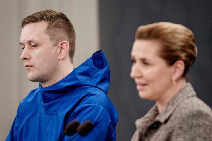 백악관 회동 D-1…그린란드 총리 "덴마크 남는 게 낫다"