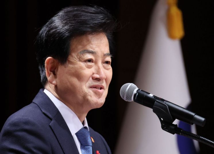 무인기 사건 '대북 사과' 시사한 정동영…전문가들 "절제해야"