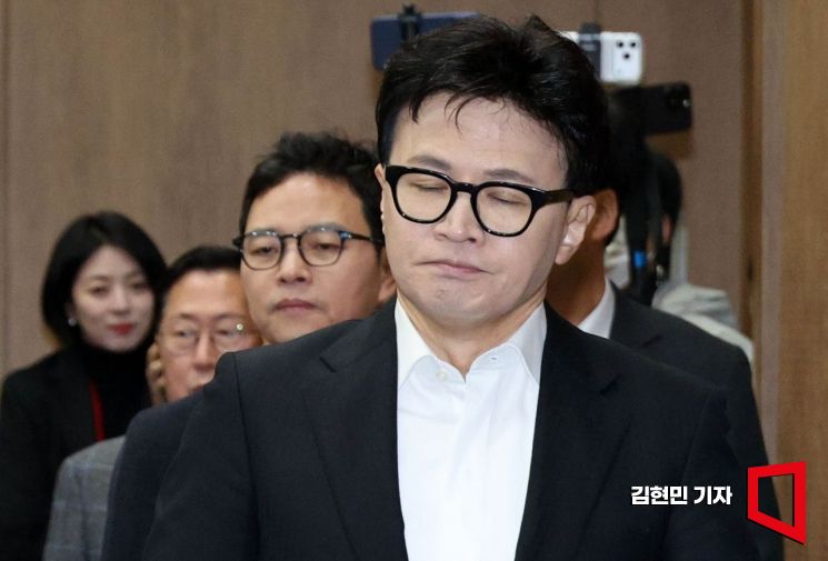 [포토] 한동훈 “허위 조작으로 제명…또 다른 계엄 선포된 것”