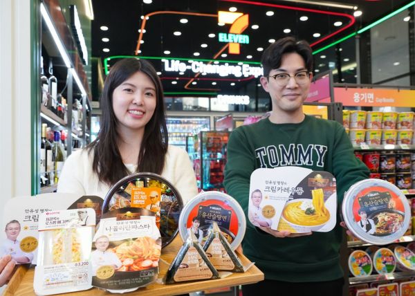 롯데 '최강록' vs 신세계 '손종원'…유통업계,'흑백' 마케팅 재점화