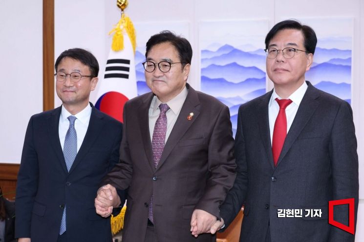 [포토] 국회의장 주재 여야 원내대표 회동