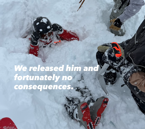 "눈 속에 저거 뭐지?" '쑥' 튀어나온 발…알프스서 극적 구조