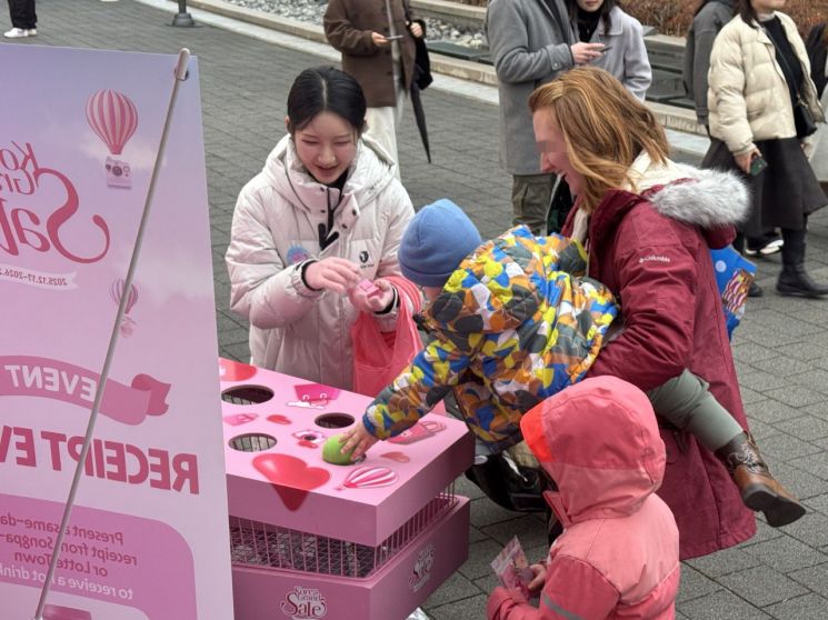 쇼핑이 문화를 깨운다… 롯데百 광복점, '원도심 부활'의 가교로