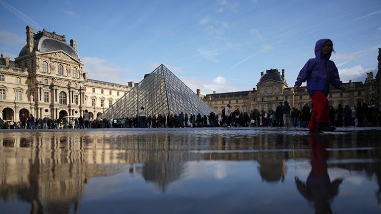 국립중앙박물관 유료화 앞두고…프랑스는 비유럽만 45% 인상