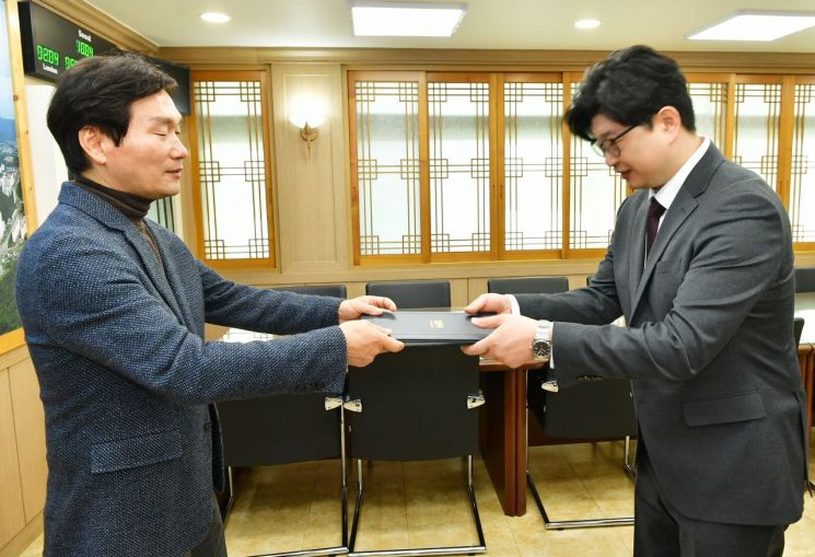 경산시립예술단, 새 지휘봉 잡았다…합창·교향·극단 수장 선임