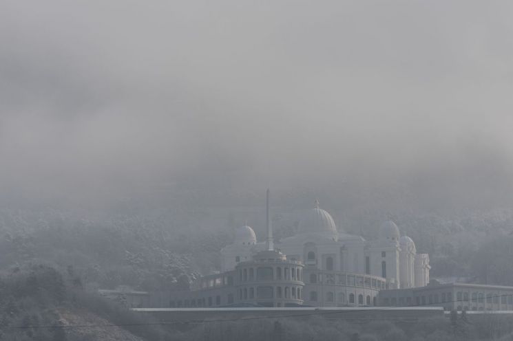 [날씨]전국 대체로 맑음…미세먼지 '나쁨'