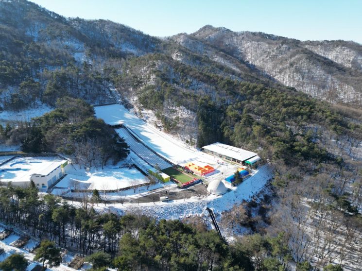 용인시청소년수련원 썰매장 개장…내달 22일까지 운영