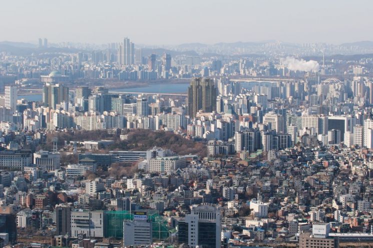 월세 100만원, 서울에선 중간입니다…불안 감도는 임대차 시장[부동산AtoZ]