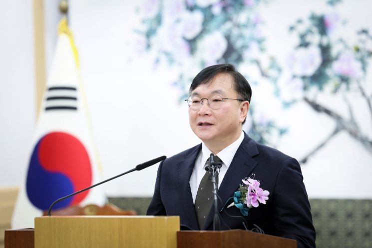 박영재 법원행정처장 “사법불신, 근본적 원인 밝혀야”