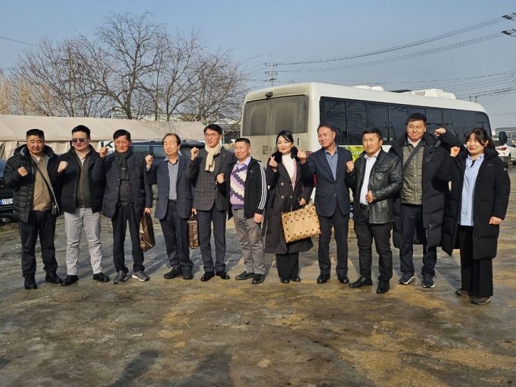 철원군, 몽골 대표단과 DMZ 탐조·농업시설 견학 진행