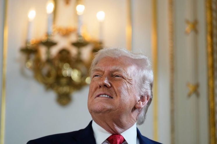 WSJ "美유권자 과반, '베네수 운영' 구상 반대"