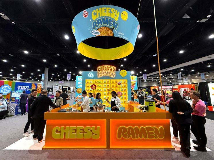 오뚜기, 현지화한 '치즈라면' 8종 앞세워 美 공략 박차