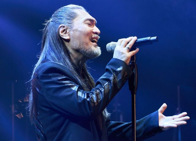 '가왕' 임재범, 40년 음악 여정 마침표…문체부 공로패 수여