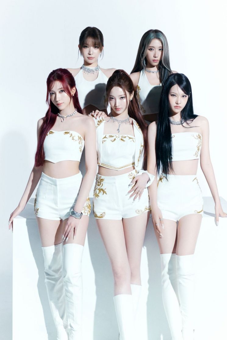 '이수만 프로듀싱' A2O MAY, 중국 시상식 신인상