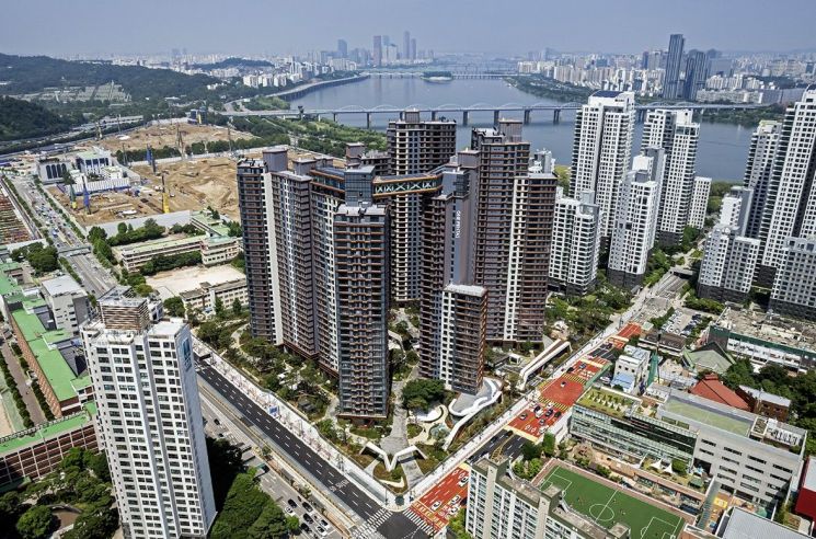 삼성물산 '공사비 손실 보전' 약정한 래미안 원펜타스 구 조합장