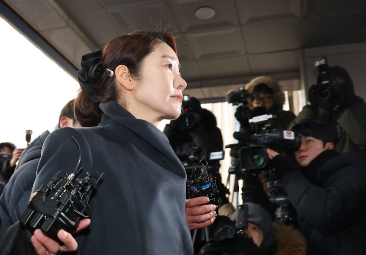 '공천헌금 1억 의혹' 강선우 의원 피의자 소환…"사실대로 조사 임할 것"