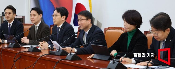 한병도 더불어민주당 원내대표가 20일 국회에서 열린 원내대책회의에서 발언하고 있다. 2026.1.20 김현민 기자