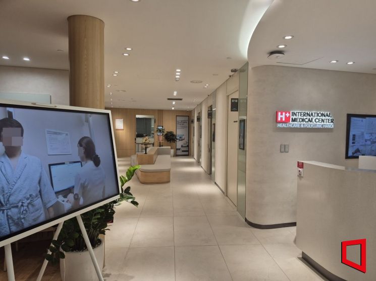 Earning 160 Million Won a Month with Tteokbokki... Hanoi's Hot Spot That Brought Korea in Its Entirety [K-Wave 3.0]⑩