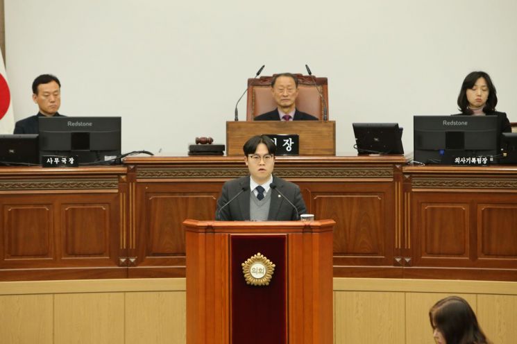 창원시의회 "모텔 흉기 살해, 보호관찰 관리 허점 드러내" … 관리체계 개선 대정부 건의안 채택