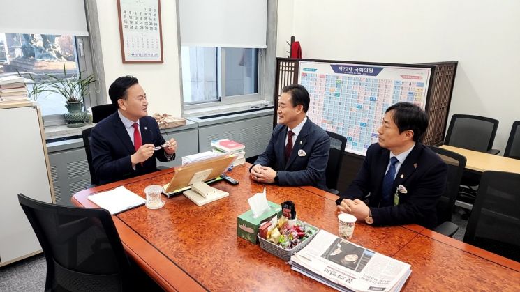 홍천군, ‘용문~홍천 광역철도’ 2026년 상반기 조기 착공 총력전