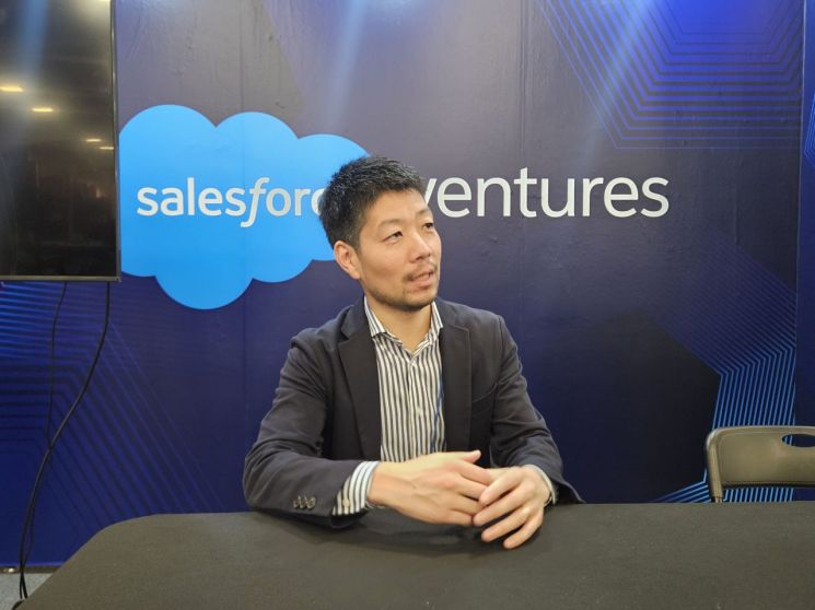 야마나카 쇼(Yamanaka Sho) 세일즈포스 벤처스 아시아 담당 책임 투자자가 21일 서울 코엑스에서 열린 'CES AI 혁신 플라자'에서 아시아경제와 인터뷰를 하고 있다. 박준이 기자.