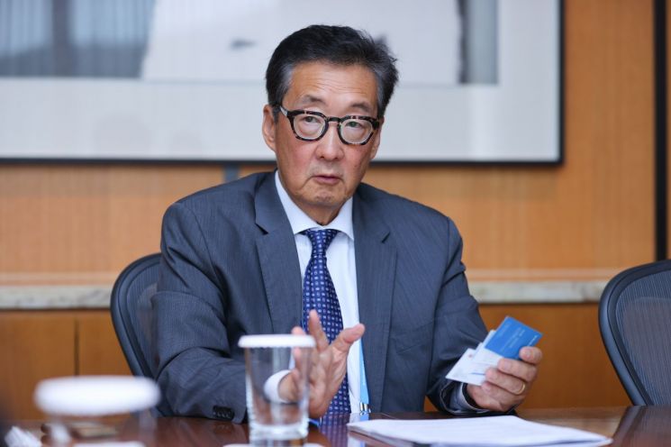 빅터 차 "韓 핵잠, 中 보복 부를 것…美·日과 공동 대응해야"