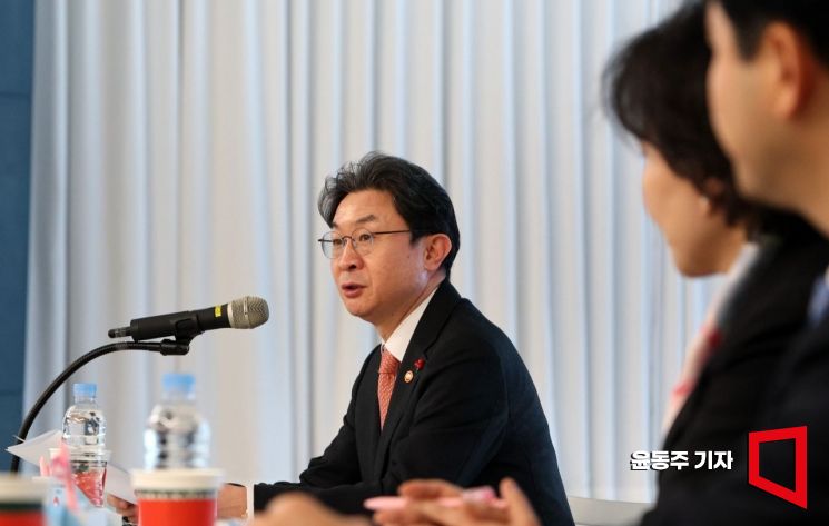 이억원 "2026년 가계부채 관리 한층 강화…증가율 1.8%보다 낮게 관리"