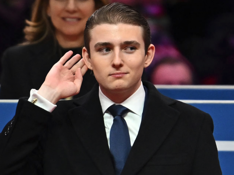 "천장 보이고 비명 들려" 트럼프 막내아들, 영상통화 중 빠른 신고로 여사친 구해