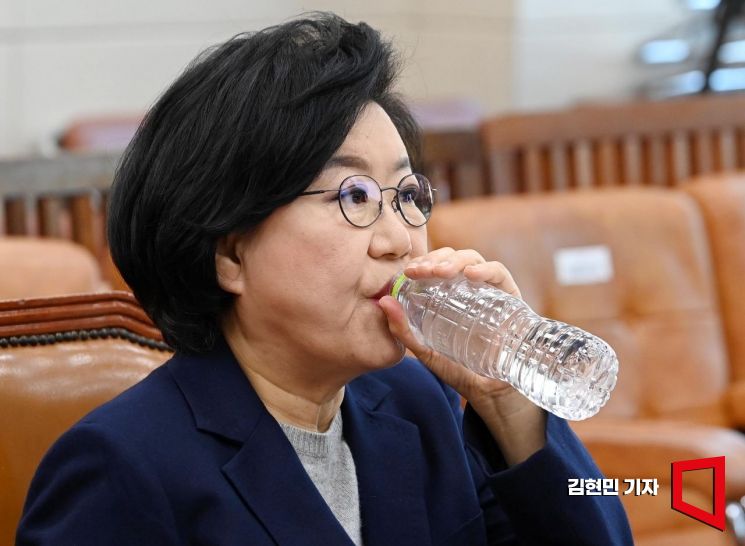 이혜훈 기획예산처 장관 후보자가 23일 국회 재정경제기획위원회에서 열린 인사청문회에 참석해 있다. 김현민 기자