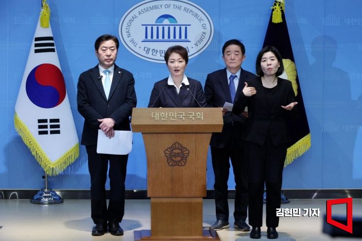 '합당 제안' 후폭풍…與이언주·강득구·황명선 "진상 밝혀라"