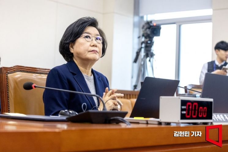 이혜훈, 원펜타스 부정청약 의혹에 "장남 파경 위기…위장전입 아냐"