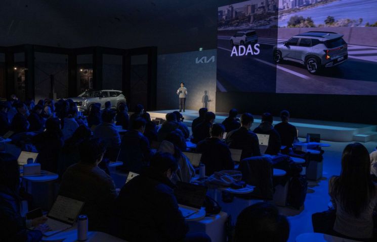 '대변신' 기아 셀토스, 생애 첫차부터 패밀리카까지…200만원 인상