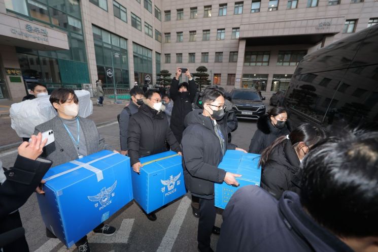 군경TF, '무인기 침투 관여' 정보사·국정원 압수수색