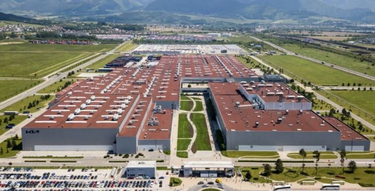 중국 아니었네…'1인당 자동차 생산' 1위는 이 나라