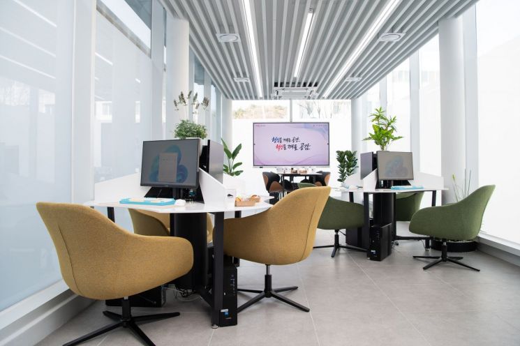 업무혁신의 새로운 거점이 될 「구미시 스마트 워크센터」 내부 사진/구미시청 제공