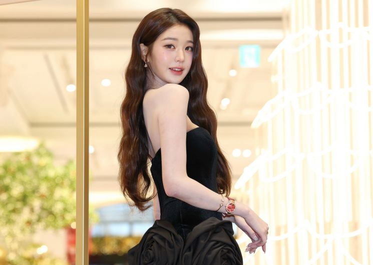 장원영 상표권 직접 출원…소속사 "개인 사업 아닌 도용 방지용"