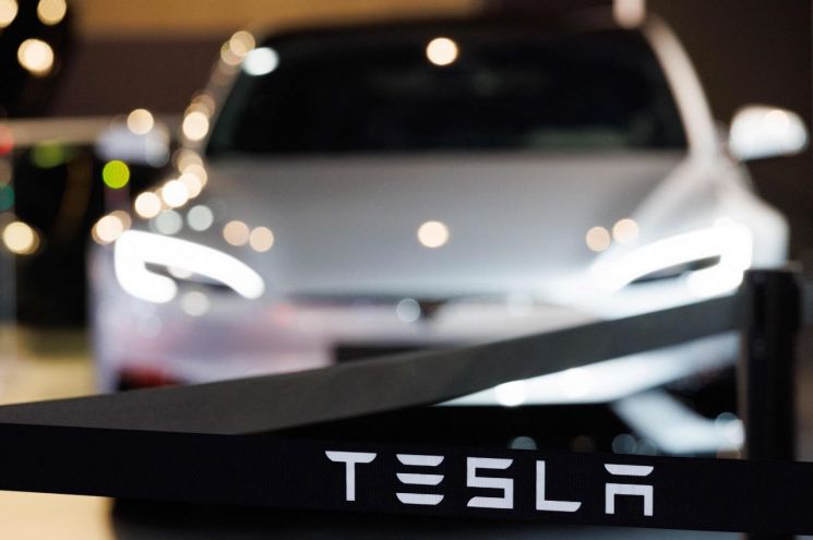 "South Korea Moves Differently"... Why Tesla Is Making a Bold Bet on Korea [EuratCarCar]