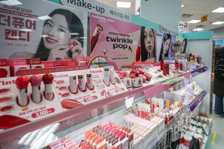 "여기 백화점 아냐?" 3040女 바글바글한 곳…알고 봤더니