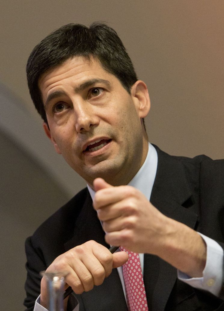 "전쟁 난 거 아니죠" 워시 쇼크에 코스피 5%대 급락…5000선 붕괴 마감