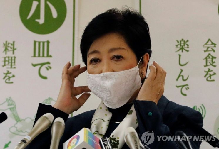 "마스크 쓰면 지지율 떨어진다?"…여성 정치인만 하락, 남성은 무관