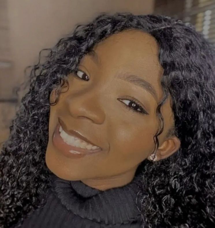 "떠오르는 스타였는데…" 오디션 프로그램 출신 가수, 독사에 물려 사망하자 애도 물결