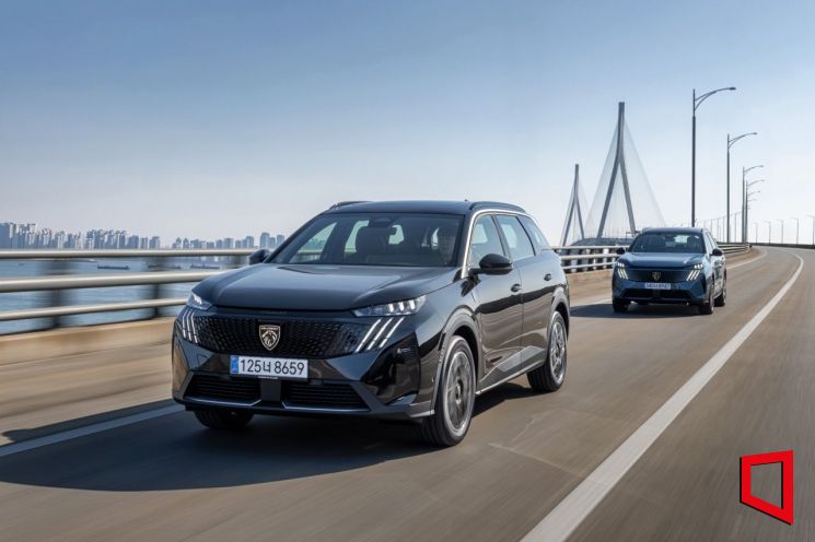 [타볼레오]전기차 못지 않은 효율에 공간감까지…푸조 '올 뉴 5008 하이브리드'