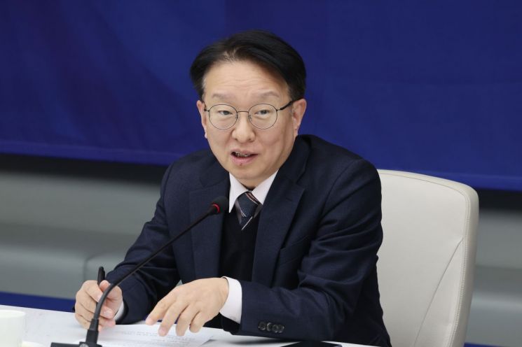 권칠승, 경기지사 출마 선언…"기본이 든든한 경기도"