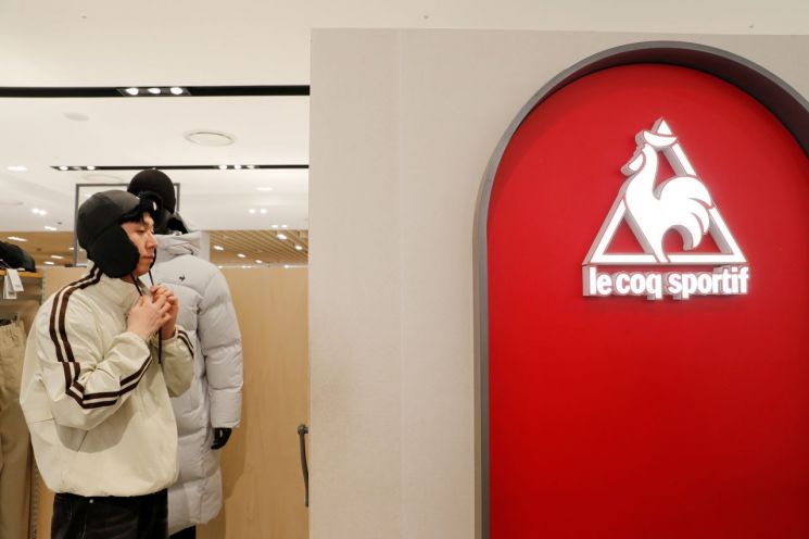 "광주신세계에서 힙트레디션을 만나세요"